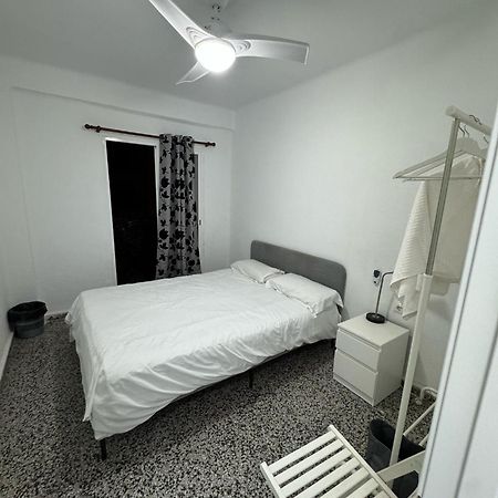 Apartamento De Habitaciones Privadas En El Centro De Málaga Esterno foto