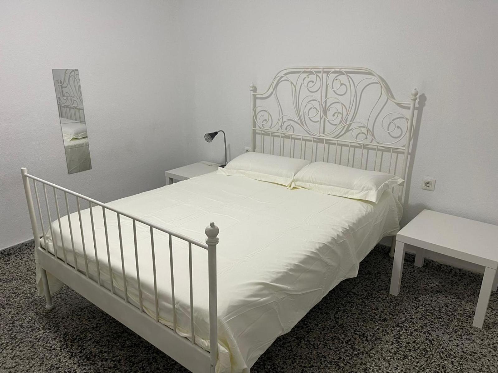 Apartamento De Habitaciones Privadas En El Centro De Málaga Esterno foto